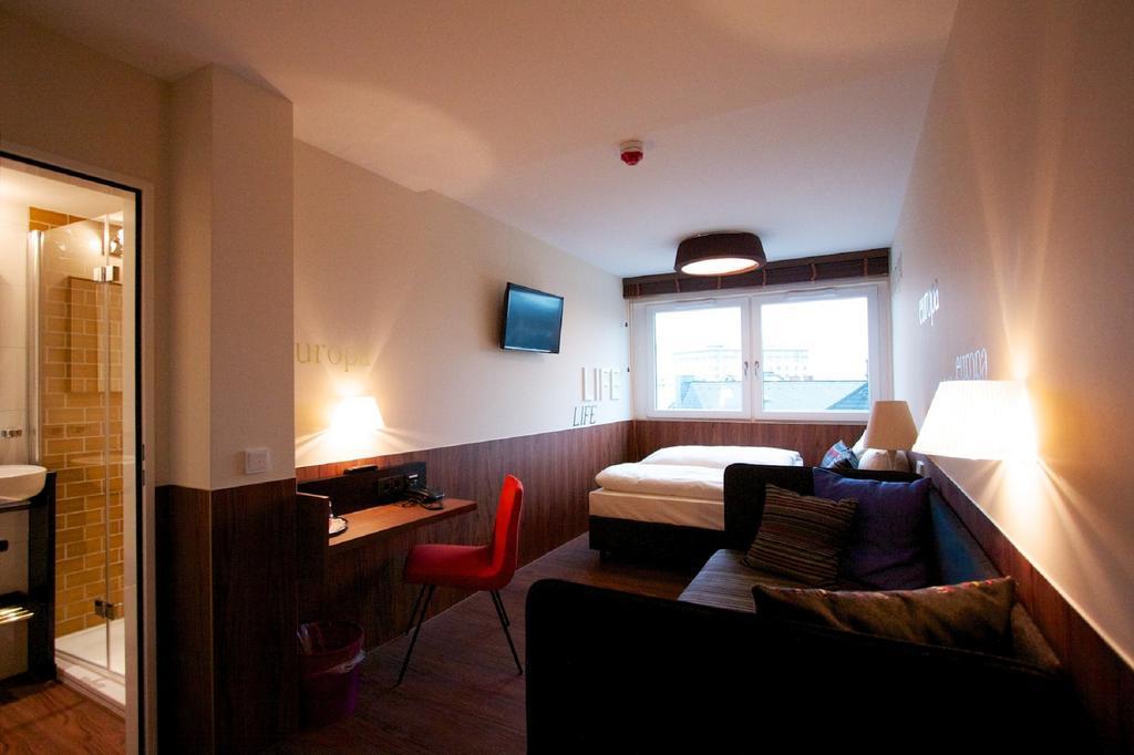 Hotel Europa Life Φραγκφούρτη Εξωτερικό φωτογραφία